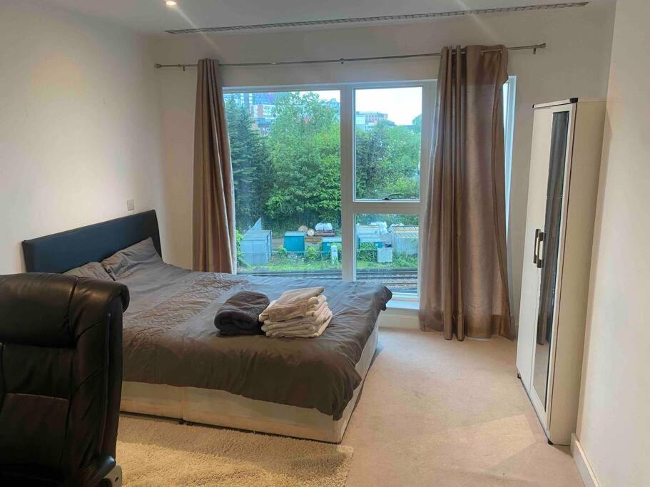 Luxury 2 Bed Ensuite 2 Bathroom Apartment East Croydon South Norwood المظهر الخارجي الصورة
